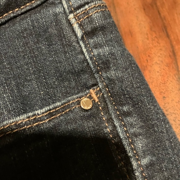 White House Black Market Dark Blue Skinny Jeans - Picture 4 of 6